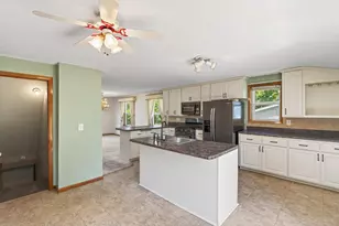 30325 Elm St, Lindstrom, MN 55045 - Photo 14