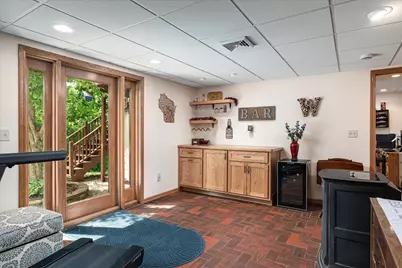 1184 Crescent Hills Drive, La Crescent, MN 55947 - Photo 10