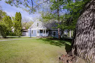 108 N Broadway, New York Mills, MN 56567 - Photo 4
