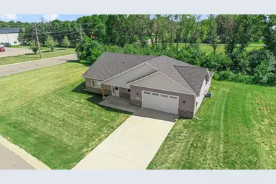 801 Congress Street W, Maple Lake, MN 55358 - Photo 2