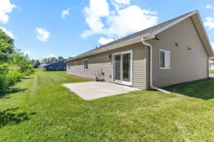 801 Congress St W, Maple Lake, MN 55358 - Photo 36
