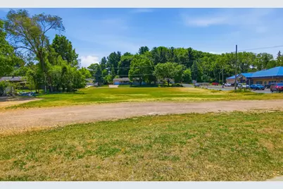 1406 Stout Road, Menomonie, WI 54751 - Photo 22