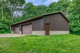 20010 Quentin Ave, Hastings, MN 55033 - Photo 2