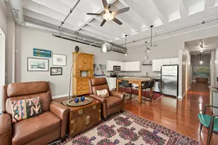 111 E Franklin Ave, Minneapolis, MN 55404 - Photo 4