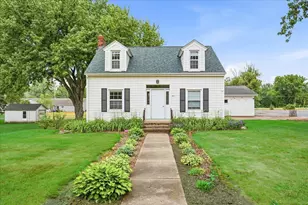 103 W 1st St, Dresser, WI 54009 - Photo 1