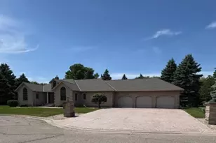 103 S 20th St, Montevideo, MN 56265 - Photo 2
