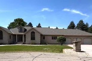 103 S 20th St, Montevideo, MN 56265 - Photo 2