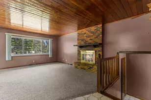 2515 Hillview Rd, Mounds View, MN 55112 - Photo 6