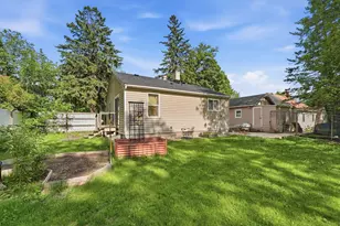 2020 7th St SW, Willmar, MN 56201 - Photo 6
