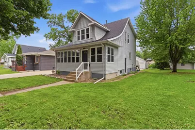 1020 5th Street SW, Willmar, MN 56201 - Photo 1