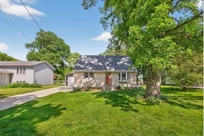 2214 2nd Avenue SW, Rochester, MN 55902 - Photo 2
