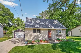 2214 2nd Ave SW, Rochester, MN 55902 - Photo 4