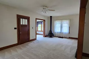 212 E 5th St, Albert Lea, MN 56007 - Photo 6