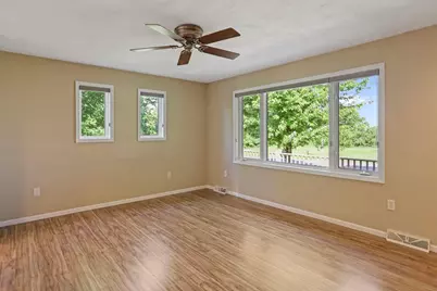 5414 Elkton Trail, Faribault, MN 55021 - Photo 14