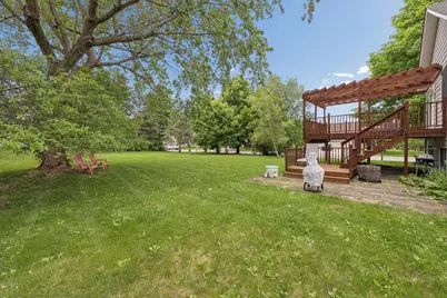 7250 Cactus Curve, Chanhassen, MN 55317 - Photo 8