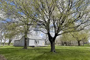 750 Greenwood Ave, Tracy, MN 56175 - Photo 12