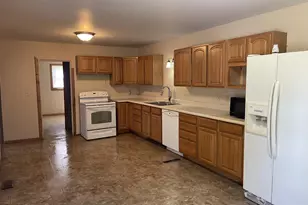 750 Greenwood Ave, Tracy, MN 56175 - Photo 4