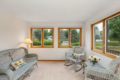 808 Winterberry Drive, Woodbury, MN 55125 - Photo 14