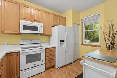 8011 Everest Lane N, Maple Grove, MN 55311 - Photo 12