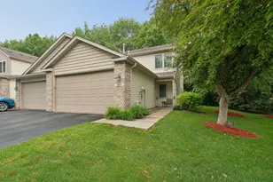 8011 Everest Ln N, Maple Grove, MN 55311 - Photo 2