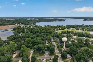 2390 Chateau Ln, Mound, MN 55364 - Photo 32