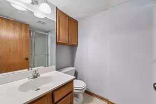 1414 Courtland W, Waconia, MN 55387 - Photo 34