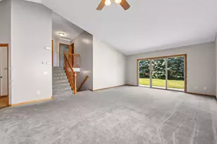 1414 Courtland W, Waconia, MN 55387 - Photo 10
