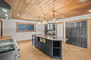 565 Lakota Ln, Chaska, MN 55318 - Photo 22
