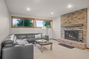 565 Lakota Ln, Chaska, MN 55318 - Photo 12