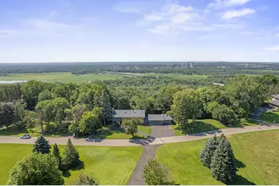 565 Lakota Lane, Chaska, MN 55318 - Photo 6