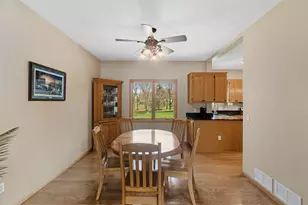 10053 Raleigh Ct, Woodbury, MN 55129 - Photo 8