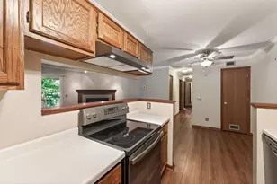2296 Benson Ave, Saint Paul, MN 55116 - Photo 12