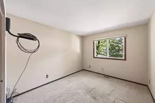 2296 Benson Ave, Saint Paul, MN 55116 - Photo 14