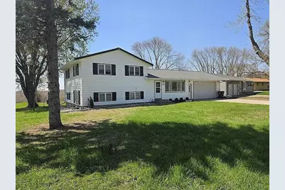 1107 4th Street NW, Clara City, MN 56222 - Photo 1