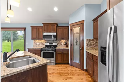 19820 Itea Avenue, Lakeville, MN 55044 - Photo 6