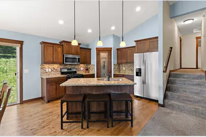 19820 Itea Avenue, Lakeville, MN 55044 - Photo 4
