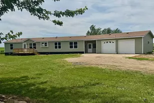 27229 State Hwy 264, Worthington, MN 56187 - Photo 1