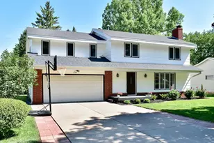 1758 Edgewood Rd, Winona, MN 55987 - Photo 1