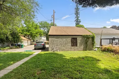 409 Thomas Avenue S, Minneapolis, MN 55405 - Photo 38