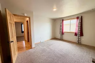 822 9th Ave SW, Perham, MN 56573 - Photo 8