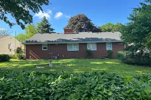 216 8th Ave SE, Waseca, MN 56093 - Photo 6