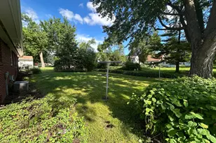 216 8th Ave SE, Waseca, MN 56093 - Photo 8