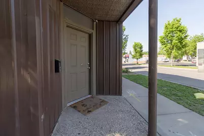 1321 Payne Avenue E, Saint Paul, MN 55130 - Photo 4