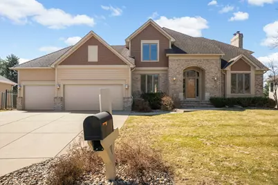 7628 Auto Club Circle, Bloomington, MN 55438 - Photo 2