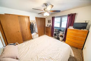 1815 Lakewood Ave, Albert Lea, MN 56007 - Photo 12