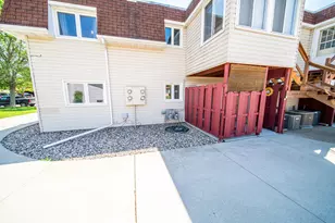 1815 Lakewood Ave, Albert Lea, MN 56007 - Photo 32