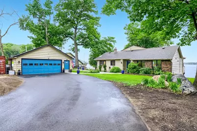 21389 Iverson Avenue N, Forest Lake, MN 55025 - Photo 2