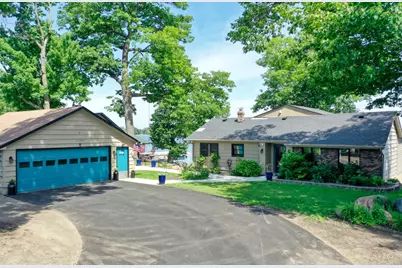 21389 Iverson Avenue N, Forest Lake, MN 55025 - Photo 4
