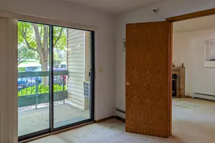 7614 York Ave S, Edina, MN 55435 - Photo 8