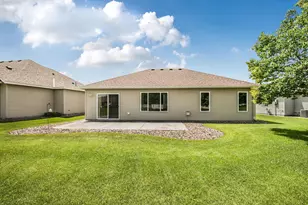 1037 Diamond Willow Cir, Waite Park, MN 56387 - Photo 2